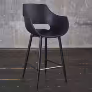 Der Barhocker ZAJA vereint industrielles und modernes Wohndesign. Hier können Sie sich bequem zurücklehnen und stilvoll Ihr Getränk genießen. Das Material ist sehr hochwertig verarbeitet und lässt ...