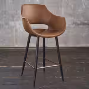 Der Barhocker ZAJA vereint industrielles und modernes Wohndesign. Hier können Sie sich bequem zurücklehnen und stilvoll Ihr Getränk genießen. Das Material ist sehr hochwertig verarbeitet und lässt ...