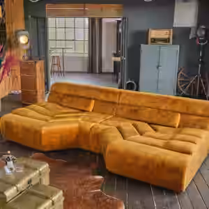 Das KAWOLA Sofa TARA ist eine komfortable Wohnlandschaft für Designliebhaber und bietet großzügigen Platz zum Sitzen und Relaxen. Charakteristisch für die Optik des Sofas ist die kubische Form der ...