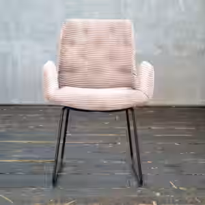 Der KAWOLA Esszimmerstuhl NEW CHARME ist nicht nur um ein Möbelstück