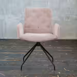 Der KAWOLA Esszimmerstuhl NEW CHARME ist nicht nur um ein Möbelstück