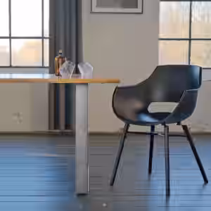 KAWOLA Essgruppe mit Esstisch Baumkante und Stühle ZAJA Kunststoff schwarz