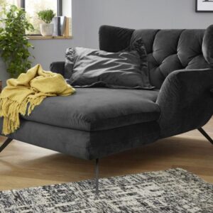 Der KAWOLA Longseat CHARME ist ein ganz besonderes Liegesofa und setzt als wahres Designerstück neue Akzente im Wohnraum. Der Stil des Longseat CHARME erinnert an die sechziger Jahre: Der Rücken wu...