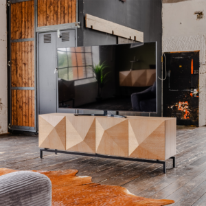 Das KAWOLA Lowboard ANJO besticht durch seine elegante Kombination aus modernem Design und praktischer Funktionalität. Mit seiner Breite von 180 cm ist es der ideale Platz für Ihren Fernseher. Der ...