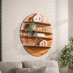 Das KAWOLA Wandregal-Set KRISA begeistert mit seinem einzigartigen Design und seiner natürlichen Ausstrahlung. Es ist aus hochwertigem Akazienholz gefertigt und präsentiert sich als rundes Regal mi...
