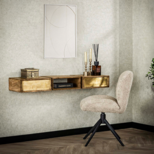 Der Schminktisch BRASY von KAWOLA ist ein Statement von zeitloser Eleganz und luxuriösem Flair. Gefertigt aus massivem Mangoholz