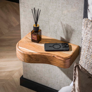 Der Nachttisch HUZO 2-tlg. von KAWOLA bringt Leichtigkeit und Stil in Ihr Schlafzimmer. Gefertigt aus massivem Akazienholz