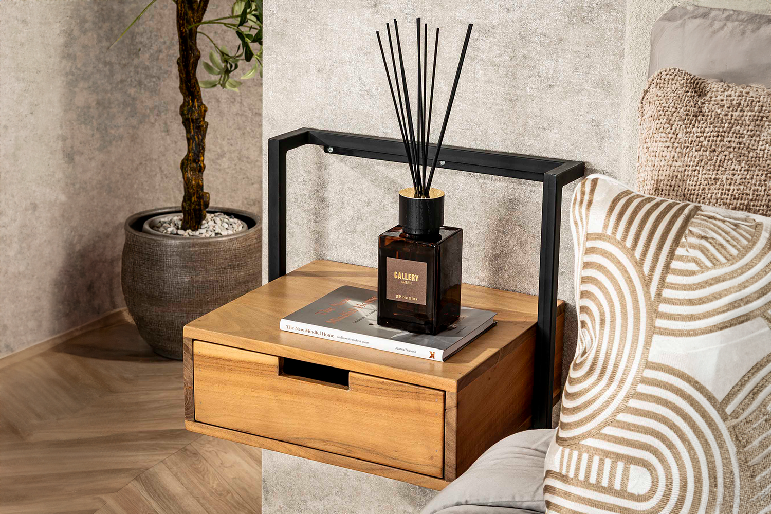 bringt er natürliche Eleganz in Ihr Schlafz...